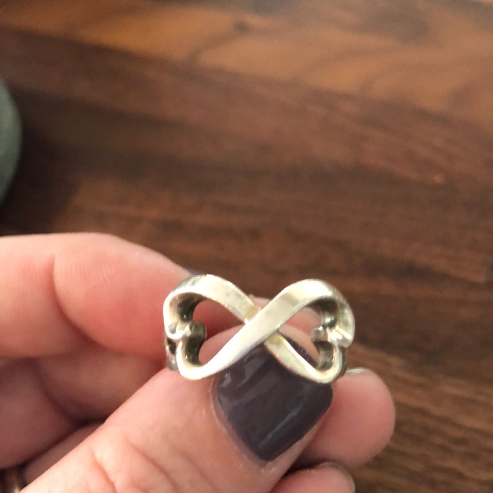 T&Co ring